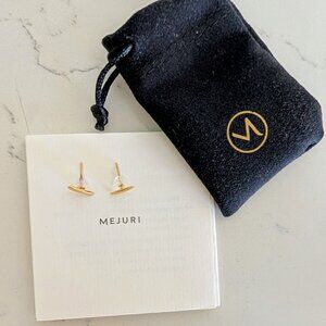 14k Yellow Gold Mejuri Bar Studs $148 w/Pouch, Box, Bag, Papers Earrings